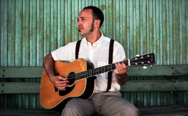 Iker Piris canta igual que los negros