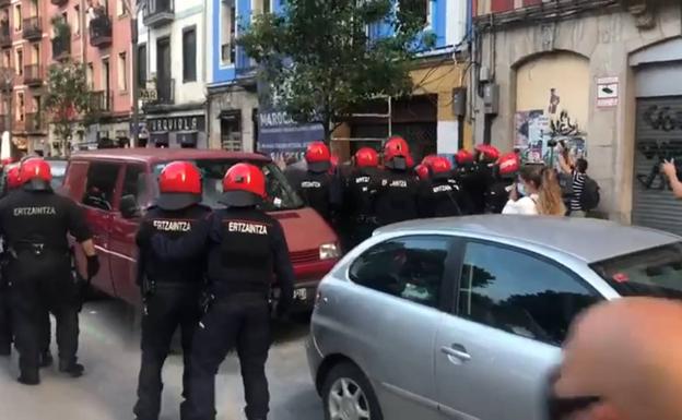 Así han sido las cargas contra los manifestantes