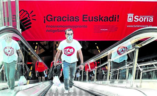 Soria agradece a Euskadi la ayuda sanitaria prestada en la crisis