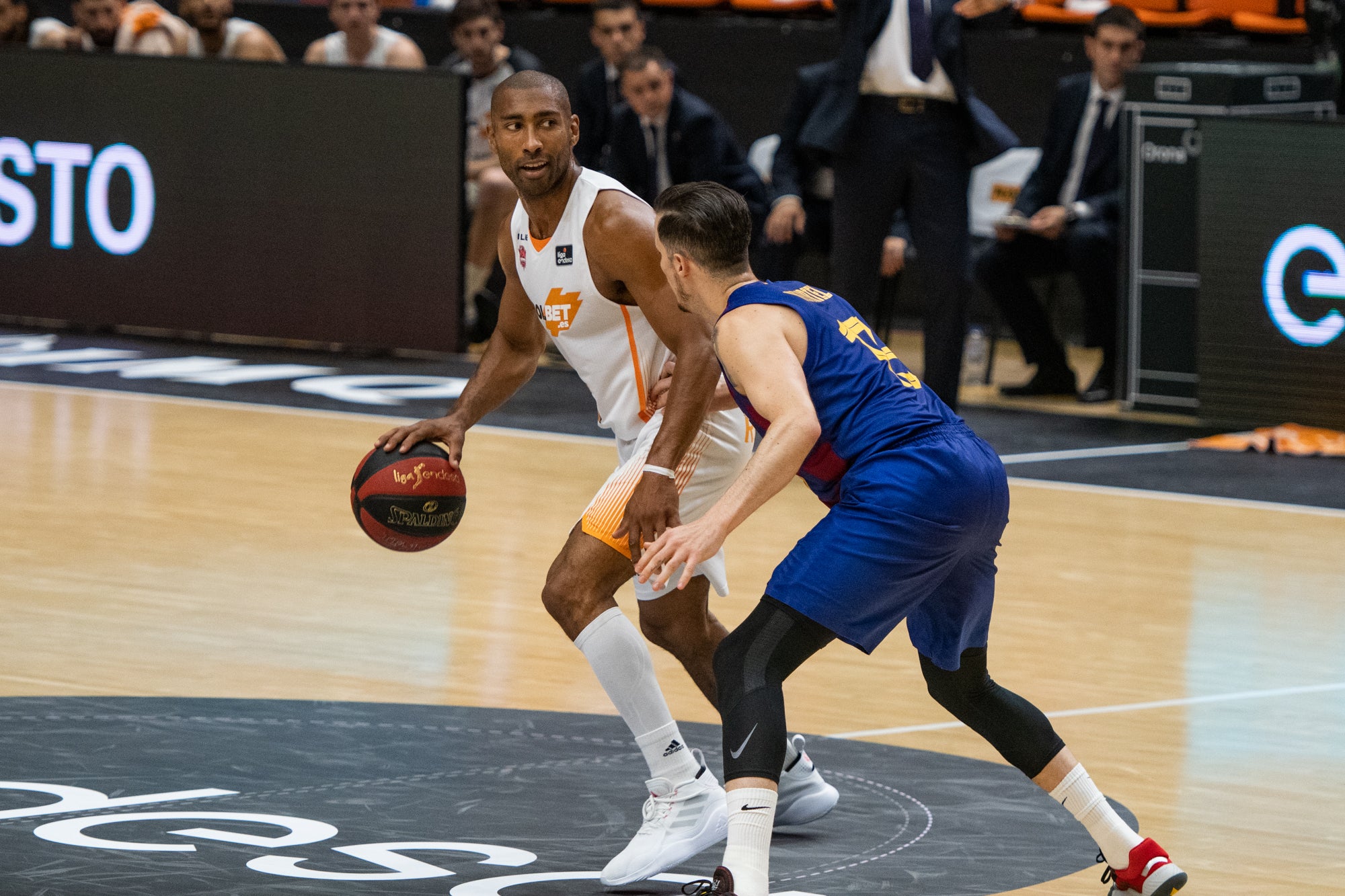 Las mejores imágenes del Barcelona-Baskonia