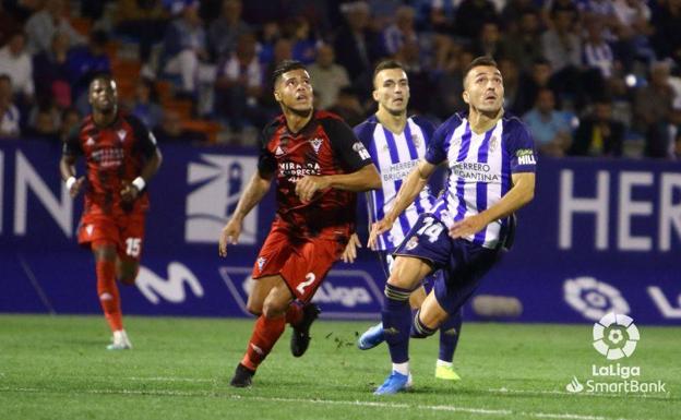 Iraola subraya la «desventaja» con la que hoy juega el Mirandés