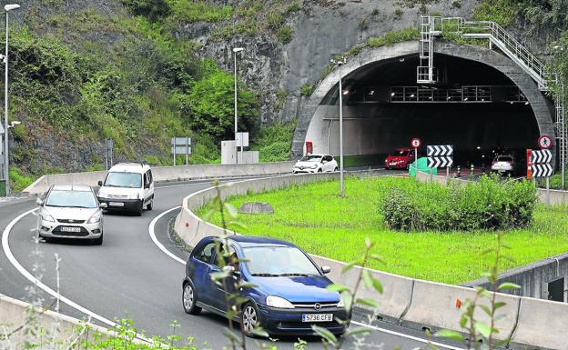 Los túneles de Artxanda, abiertos en 2002, sufren fisuras y «un deterioro prematuro»
