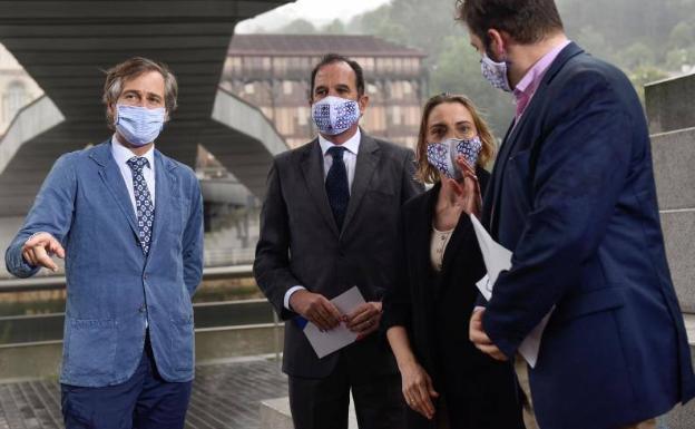 Iturgaiz acusa al Gobierno de Sánchez de querer «aniquilar» la educación concertada