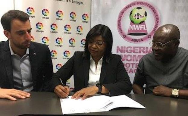 LaLiga impulsa el fútbol femenino en Kuwait y Nigeria