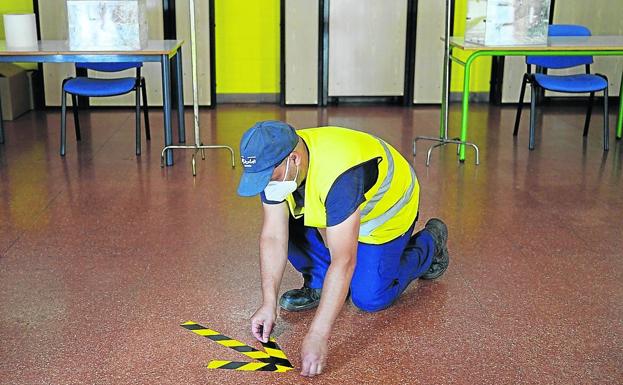 Euskadi acude hoy a las urnas bajo el síndrome de una pandemia que puede disparar la abstención
