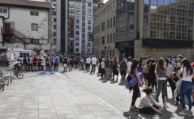 Osakidetza aumenta las medidas restrictivas a la hostelería de Eibar, Zarautz y Tolosa