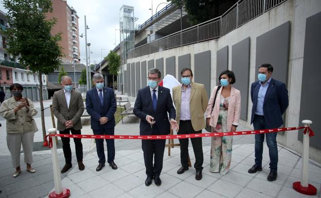 Uribarri se regenera con un nuevo paseo