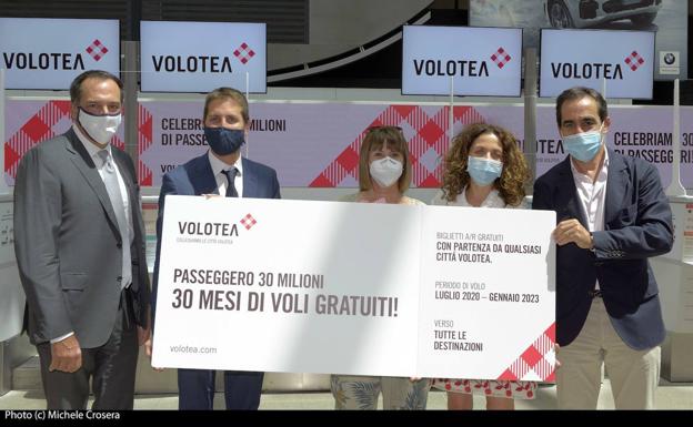 Volotea celebra los 30 millones de pasajeros