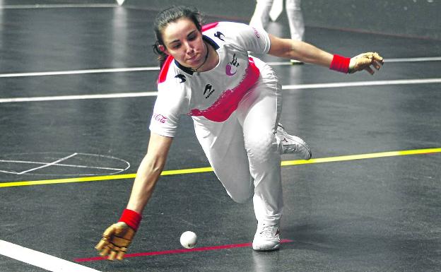 Arrizabalaga sigue invicta en el torneo femenino por equipos