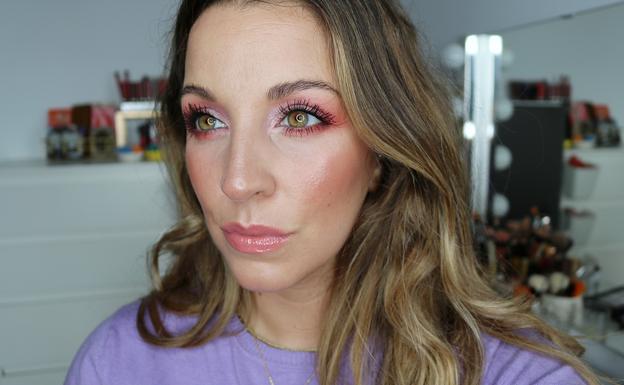 Adiós al negro: estos son los colores para un maquillaje de verano perfecto