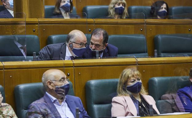 PP+Cs pide abordar la vuelta al colegio antes de la investidura