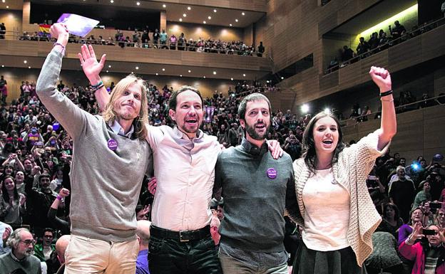 El partido morado acusa al juez de «hacer cosas raras» y recurre la causa