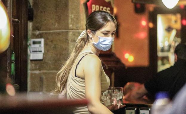 Así ha sido el viernes noche en Bilbao tras el aval del juez que permitía abrir los pubs hasta las 3 de la madrugada