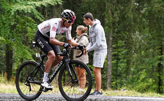 Bernal abandona el Dauphiné