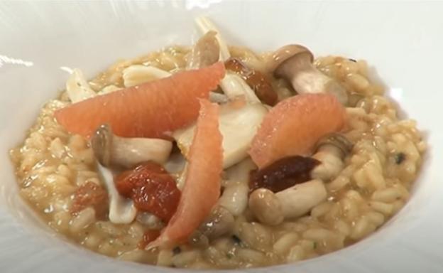 Risotto de setas y erizo de mar