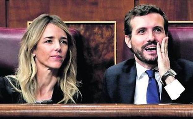 El PP releva a Álvarez de Toledo como portavoz en el Congreso; Almeida, nuevo portavoz nacional