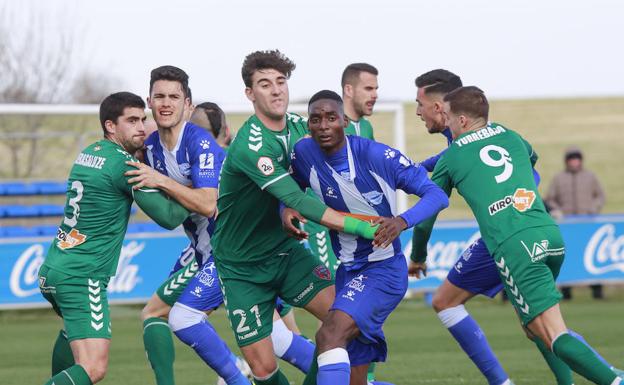 El Alavés B avanza en la preparación de un año capital para definir su futuro