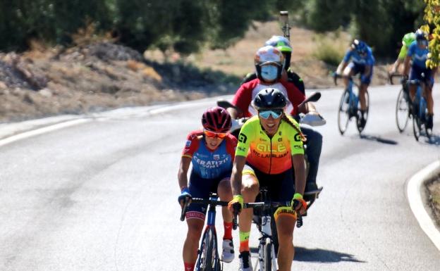 La ciclista balear Mavi García también gana el oro en el Campeonato de España de ruta