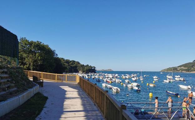 Urdaibai abre un nuevo sendero a orillas de la playa Toña