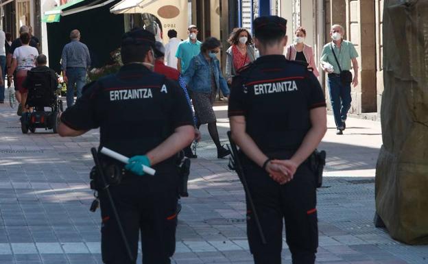 Detenido en Vitoria al ser sorprendido con 300 gramos de hachís