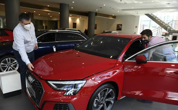 Agotado el Renove vasco de coches tras una avalancha de última hora