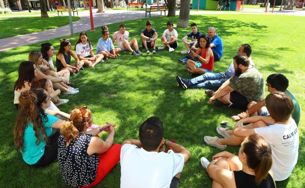 Gaztea zara eta aisialdiko edo denbora libreko begiralea izatea gustatuko litzaizuke?