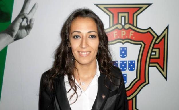 El arbitraje femenino llega hasta el fútbol profesional masculino de Portugal