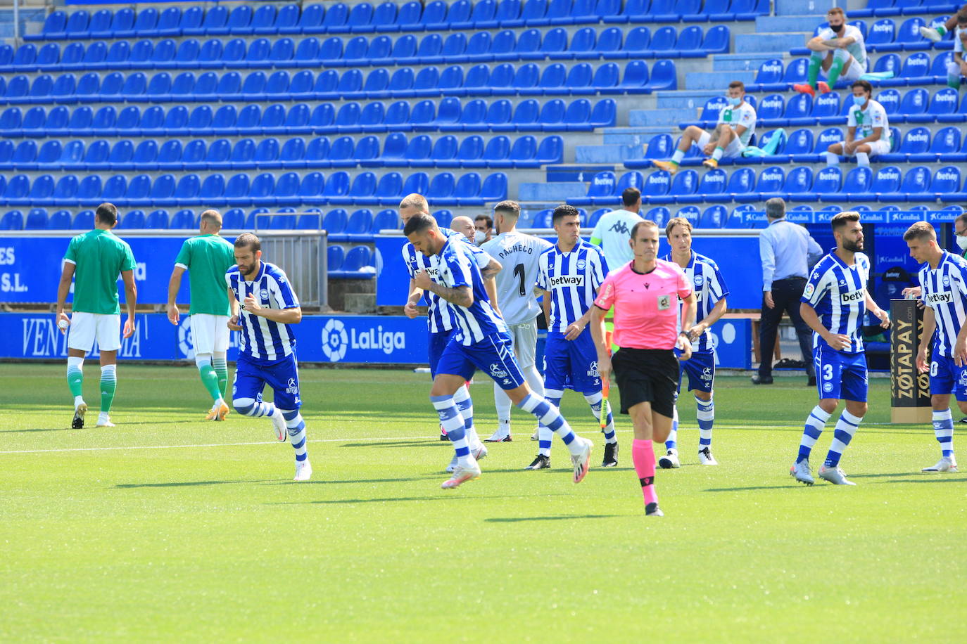 Las mejores fotos del Deportivo Alavés - Real Betis