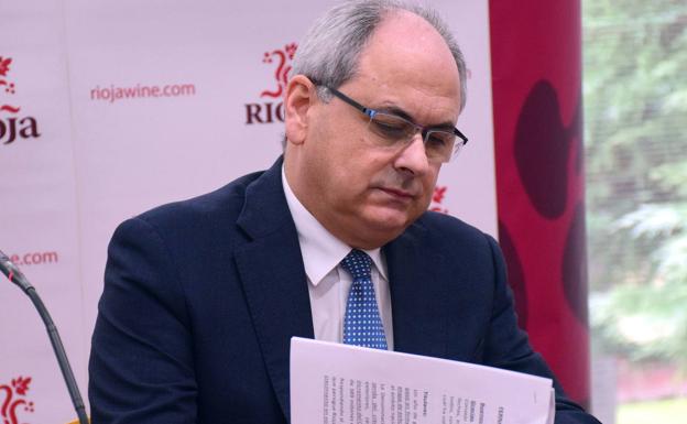 El director de DOC Rioja arremete contra 'Viñedos de Álava' porque «enoja al sector» y proviene «de la sinrazón»