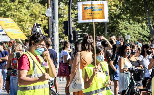 Los sindicatos cifran en un 65% el seguimiento de la huelga en la Educación no Universitaria en Euskadi