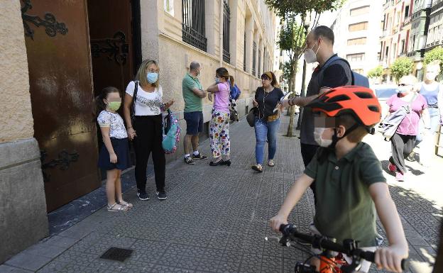 Los sindicatos amenazan con más huelgas si Educación no responde a sus demandas