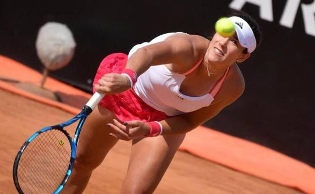 Garbiñe Muguruza se impone a Gauff y vuela a octavos en Roma