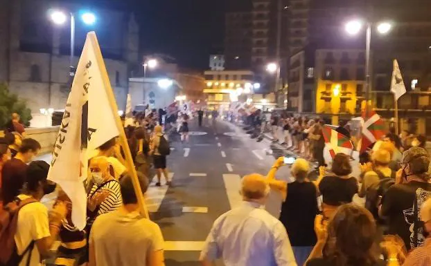 Homenajean en Bilbao al ex preso de ETA Ibon Gogeaskoetxea