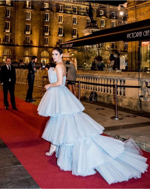 La reina del Zinemaldia: Blanca Suárez se marca un «Kendall Jenner» en la alfombra roja