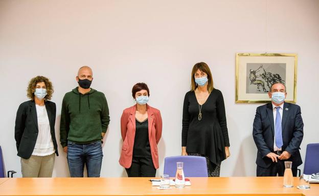 LAB advierte a Mendia de que no participará «en esa farsa de diálogo social»