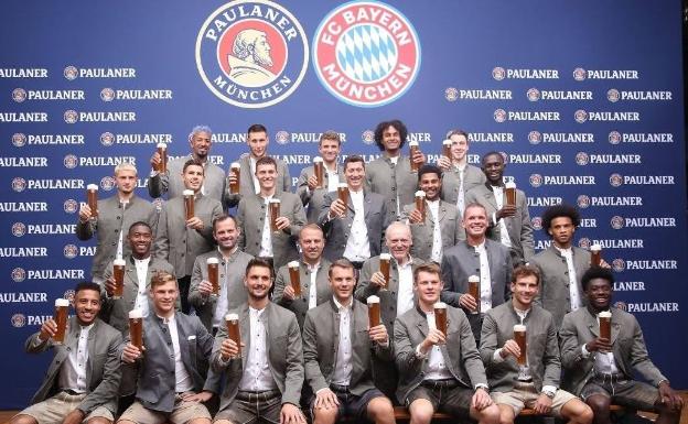 ¿Por qué no está Javi Martínez en la foto de la Oktoberfest del Bayern?