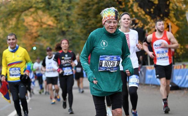 Ginette Bedard, la maratoniana de 86 años que empezó a correr ya jubilada