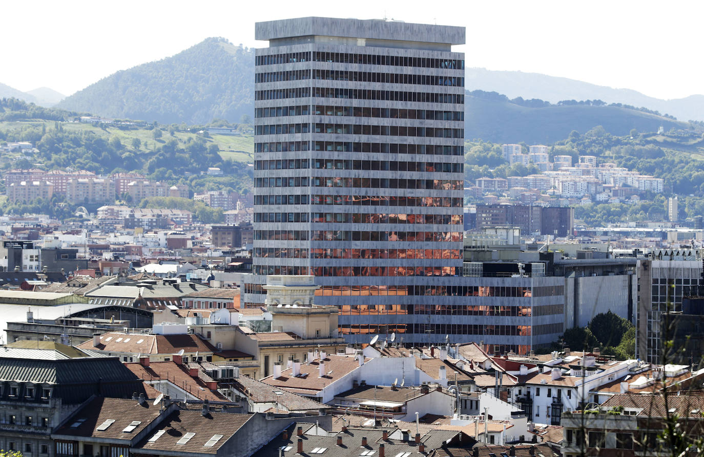 La gestión de la Torre Bizkaia tendrá acento local al ganar PwC Bilbao al aspirante británico