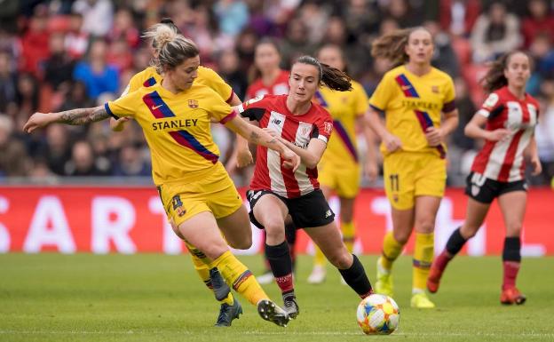 El Gobierno promete que la Liga de fútbol femenino será profesional el próximo año