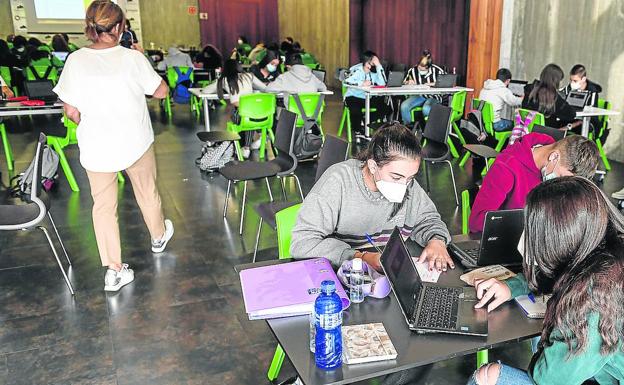 «Estamos a gusto en la casa de cultura pero echamos de menos la ikastola»