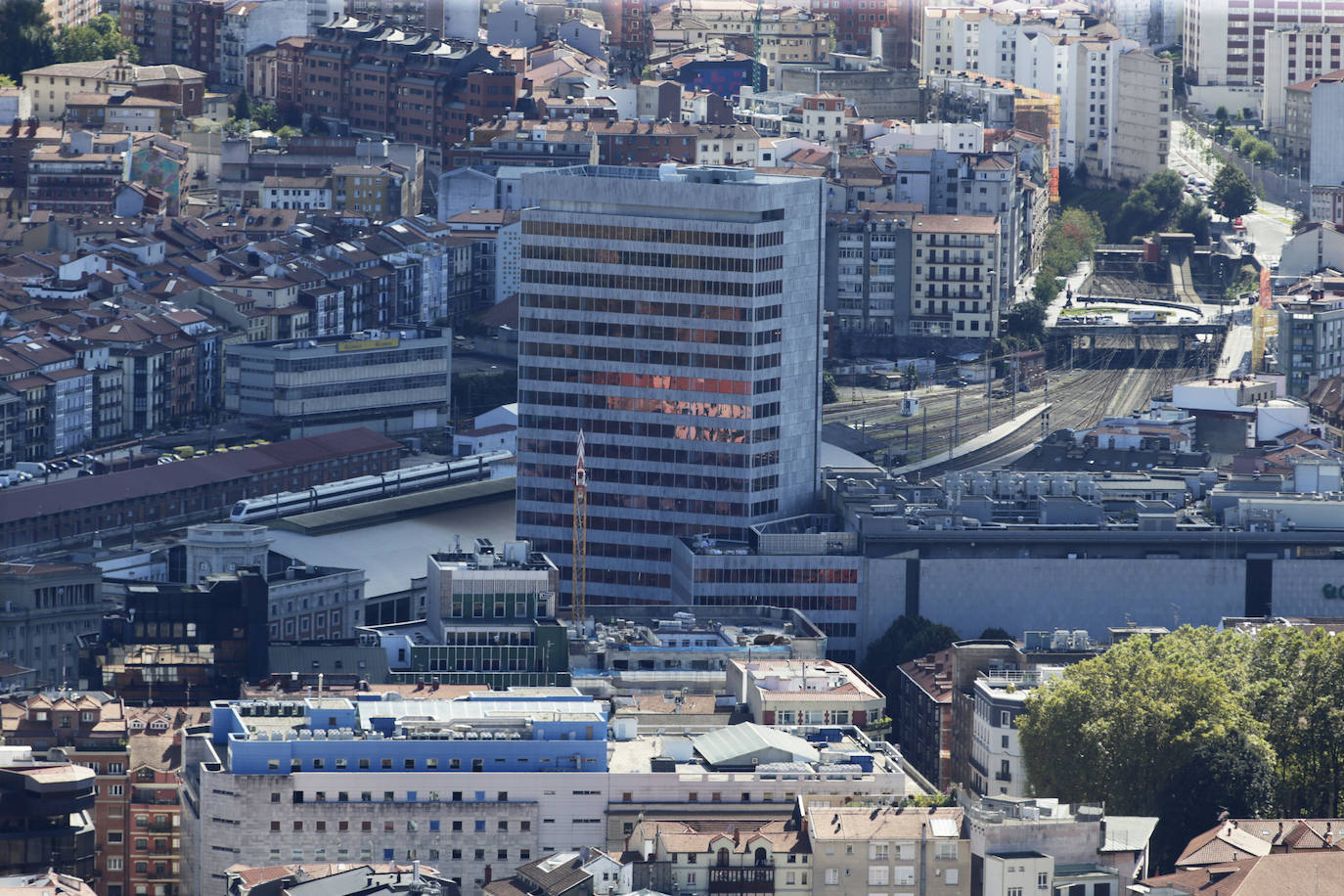 El centro de emprendimiento de la Torre Bizkaia abrirá en el primer trimestre de 2022