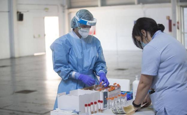 Salud llama a realizarse PCR masivas en Hondarribia a partir de esta tarde