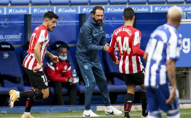 Machín apuesta por un sistema versátil en el derbi