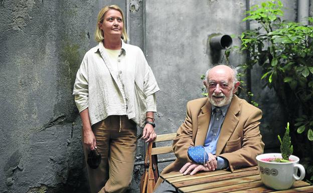 Los dioses griegos, personajes muy humanos, frívolos y cachondos