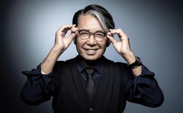 Muere por Covid el estilista nipón Kenzo