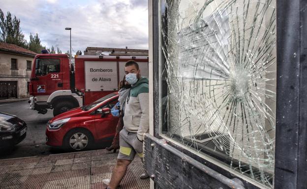 Una quedada de 200 personas en las no fiestas de Salvatierra acaba en graves disturbios