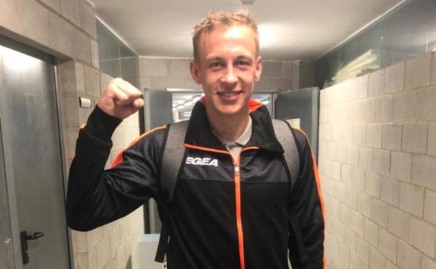 Obolskii levanta al Barakaldo y remonta al Haro