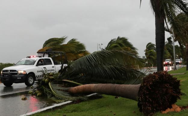 Mexico se prepara para sufrir los efectos del huracán Delta