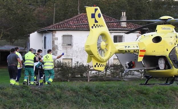 Fallece un ciclista de 84 años tras ser atropellado por una furgoneta en la Bi-634 a su paso por Gatika