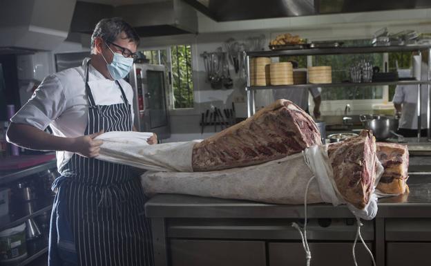 Abarka, una casa de comidas a la antigua usanza en Hondarribia